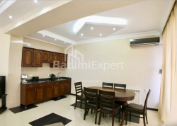 Квартира 160 м² - Зураба Горгiладзе, Батумі, Грузія