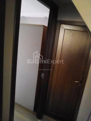 Квартира 2-комн 66 м² - Олександра Грибоєдова, Батумі