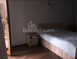 Квартира 2-комн 43 м² - Вахтанга Горгасалі, Батумі