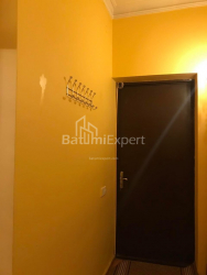Квартира 4-комн 93 м² - Еквтіме Такаішвілі, Батумі