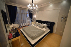Квартира 3-комн 84 м² - Руставелі, Батумі