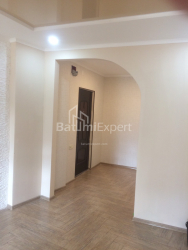 Квартира 2-комн 47 м² - Юсуфа Кобаладзе, Батумі