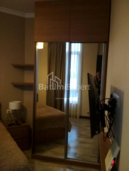 Квартира 43 м² - Зураба Горгiладзе, Батумі, Грузія