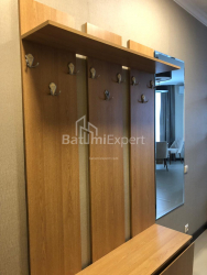 Квартира 2-комн 43 м² - Зураба Горгiладзе, Батумі