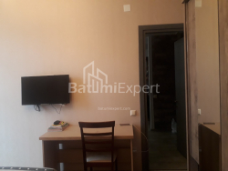 Квартира 2-комн 60 м² - Зураба Горгiладзе, Батумі