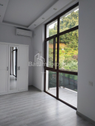 Приватний будинок 5-комн 180 м² - Петре Ибери, Гоніо