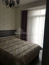 Квартира 2-комн 46 м² - Зураба Горгiладзе, Батумі