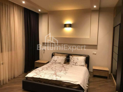 Приватний будинок 10-комн 1000 м² - Петре Ибери, Гоніо