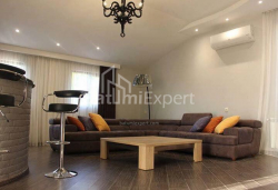 Приватний будинок 10-комн 1000 м² - Петре Ибери, Гоніо