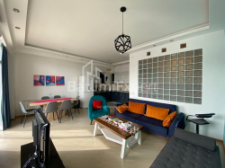 Квартира 2-комн 60 м² - Шерифа Хімшіашвілі, Батумі