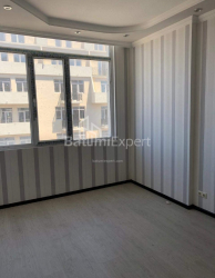 Квартира 2-комн 57 м² - Еквтіме Такаішвілі, Батумі