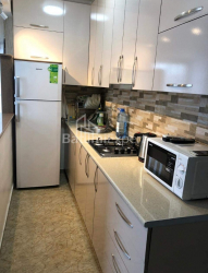 Квартира 2-комн 50 м² - Зураба Горгiладзе, Батумі