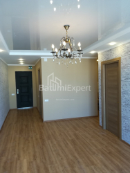 Квартира 2-комн 44 м² - Юсуфа Кобаладзе, Батумі
