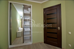 Квартира 2-комн 54 м² - Юсуфа Кобаладзе, Батумі
