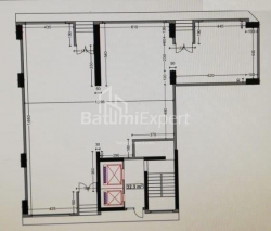 Торгівельна площа 200 м² - Леха і Марії Качинських, Батумі