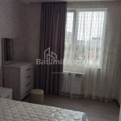 Квартира 2-комн 42 м² - Давида Агмашенебелі, Батумі