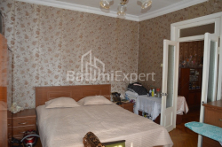 Квартира 3-комн 75 м² - Генерала Георгія Мазніашвілі, Батумі