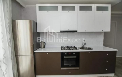 Квартира 3-комн 71 м² - Давида Агмашенебелі, Батумі