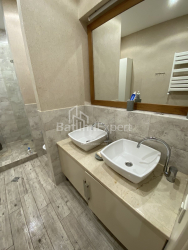 Квартира 250 м² - Шерифа Хімшіашвілі, Батумі, Грузія