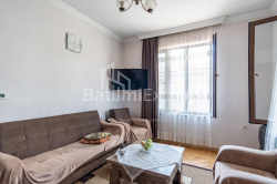 Приватний будинок 120 м² - Кайхосро Чолокашвілі, Батумі, Грузія