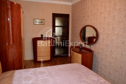 Квартира 117 м² - Зураба Горгiладзе, Батумі, Грузія