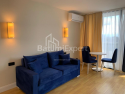 Квартира 2-комн 43 м² - Шерифа Хімшіашвілі, Батумі