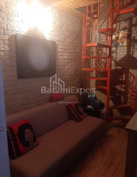 Квартира 2-комн 38 м² - Зураба Горгiладзе, Батумі