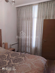 Квартира 2-комн 40 м² - Михайла Джавахішвілі, Батумі