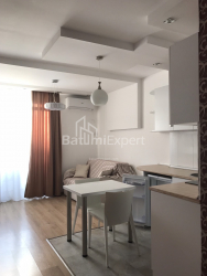 Квартира 2-комн 40 м² - Юсуфа Кобаладзе, Батумі