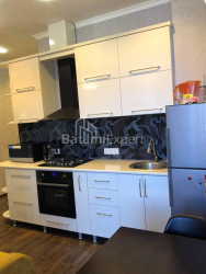 Квартира 3-комн 43 м² - Ніко Піросмані, Батумі