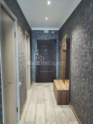 Квартира 42.3 м² - Леха і Марії Качинських, Батумі, Грузія