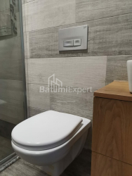 Квартира 42.3 м² - Леха і Марії Качинських, Батумі, Грузія