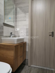 Квартира 42.3 м² - Леха і Марії Качинських, Батумі, Грузія