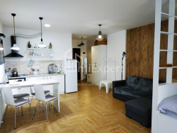 Квартира 1-комн 42 м² - Юсуфа Кобаладзе, Батумі