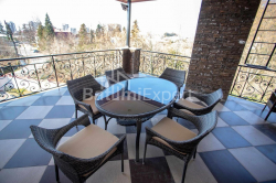 Приватний будинок 7-комн 500 м² - Петре Ибери, Гоніо