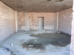 Квартира 2-комн 60 м² - Генерала Аслана Абашидзе, Батумі