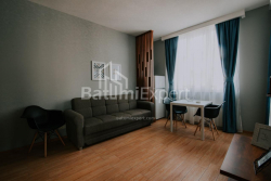 Квартира 2-комн 72 м² - Шерифа Хімшіашвілі, Батумі