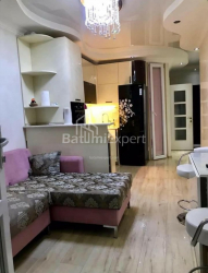 Квартира 3-комн 54 м² - Юсуфа Кобаладзе, Батумі