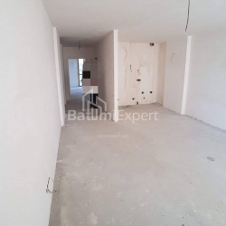 Квартира 4-комн 102 м² - Юсуфа Кобаладзе, Батумі