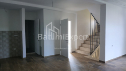 Приватний будинок 5-комн 230 м² - Свимон Кананели, Кваріаті