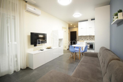 Квартира 2-комн 47.5 м² - Шерифа Хімшіашвілі, Батумі