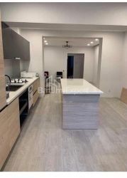 Квартира 4-комн 120 м² - Давида Клдіашвілі, Батумі