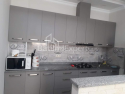 Квартира 3-комн 72 м² - Еквтіме Такаішвілі, Батумі