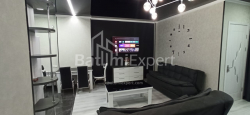 Квартира 2-комн 52 м² - Еквтіме Такаішвілі, Батумі