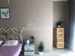 Квартира 2-комн 51 м² - Ангiса, Батумі
