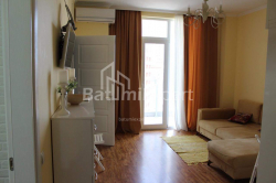 Квартира 2-комн 51 м² - Ангiса, Батумі