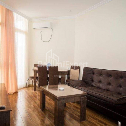Квартира 2-комн 41.2 м² - Oлександра Пушкiна, Батумі