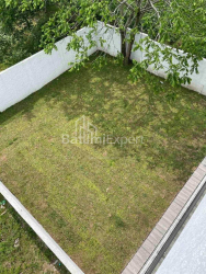 Приватний будинок 6-комн 270 м² - Григола Еліава, Батумі