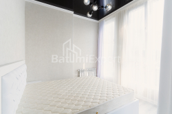 Квартира 52.5 м² - Еквтіме Такаішвілі, Батумі, Грузія