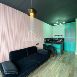 Квартира 2-комн 46.8 м² - Ангiса, Батумі
